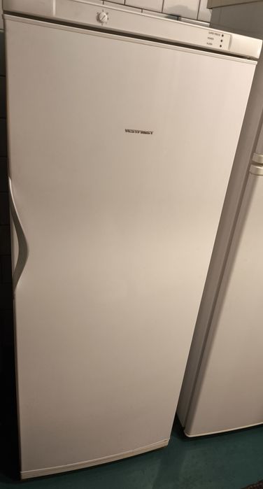 Морозильна камера  Vestfrost VD 255 F