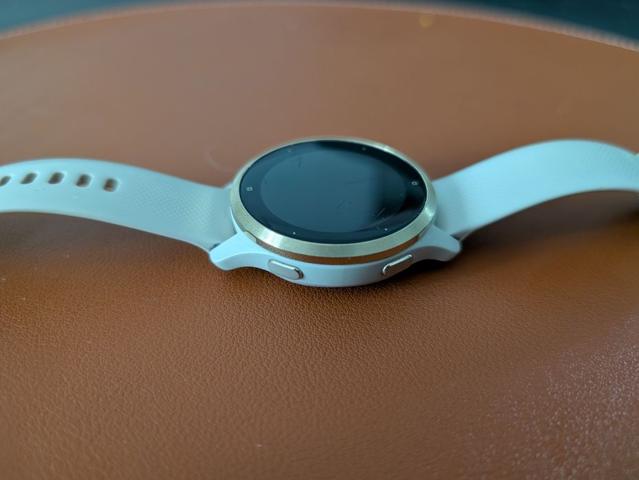 Zegarek Garmin Venu 2s beż
