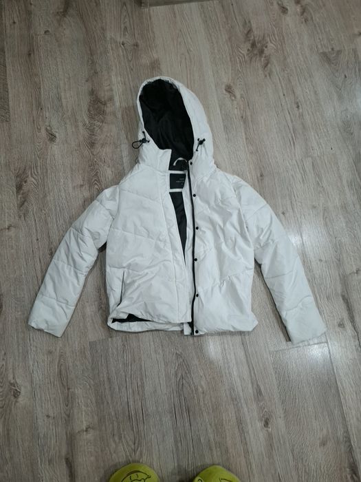 Kurtka biała cropp