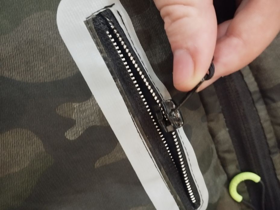 Продам куртку і штани для хлопчика-104