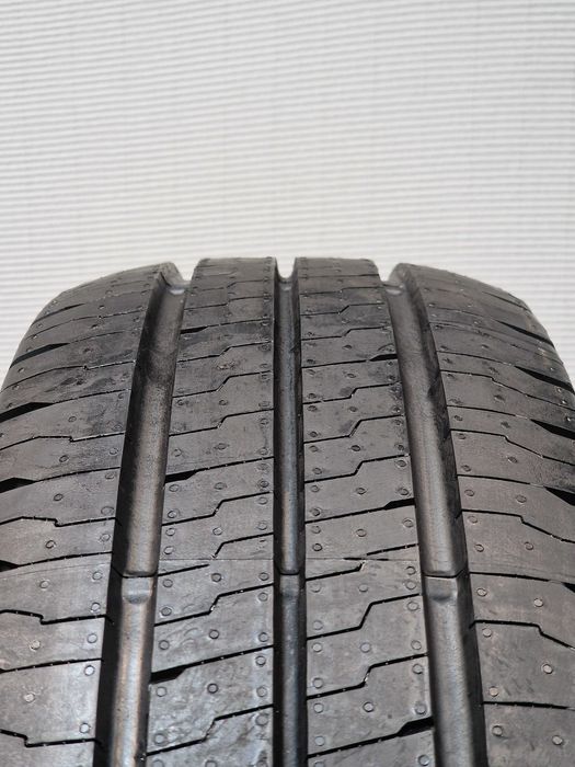 [Como Novos] 4 Pneus 215/75R16C CONTINENTAL