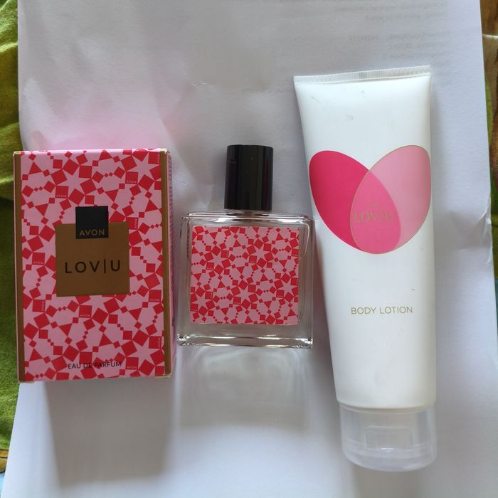 Zestaw Avon Lov U
