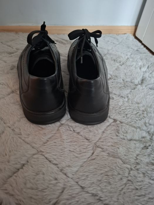 Czarne buty Mephisto