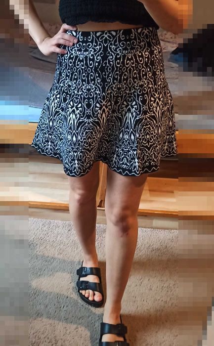 Rozkloszowana spódnica Xhilaration – XS