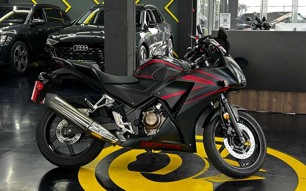 Honda CBR300R 2019