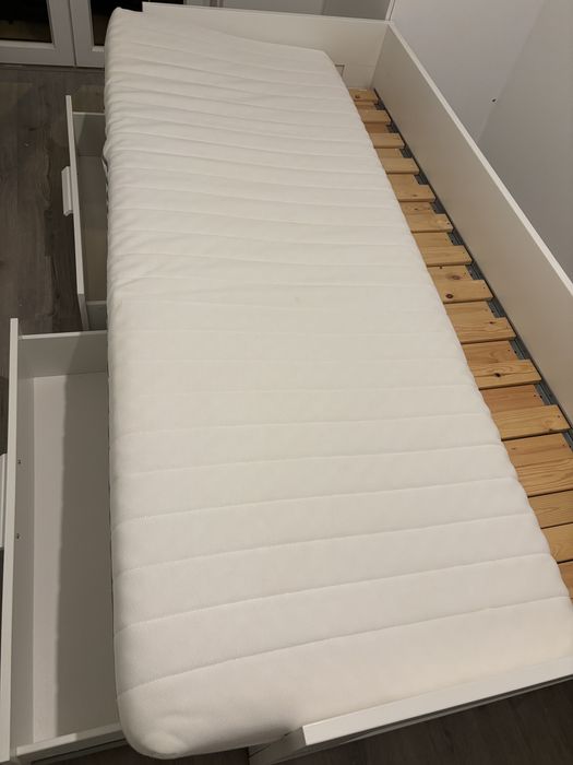 Cama individual/dupla com 2 gavetas e colchão