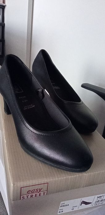 Obcasy skórzane damskie