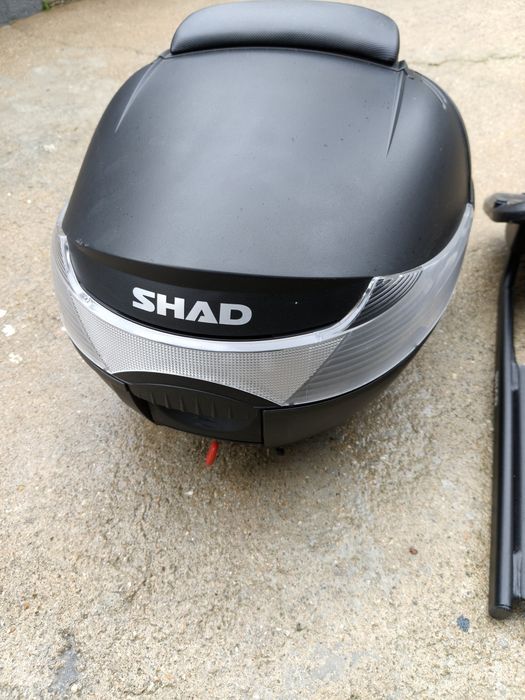 Top case Shad SH 33 com suporte