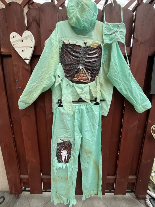 Strój doktor Frankenstain, Zombie na karnawał