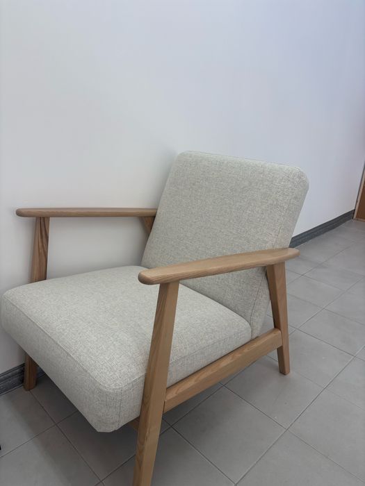 Poltrona carvalho IKEA