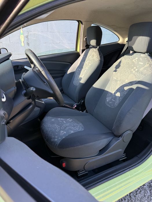 Ford ka 2012 com ar condionado