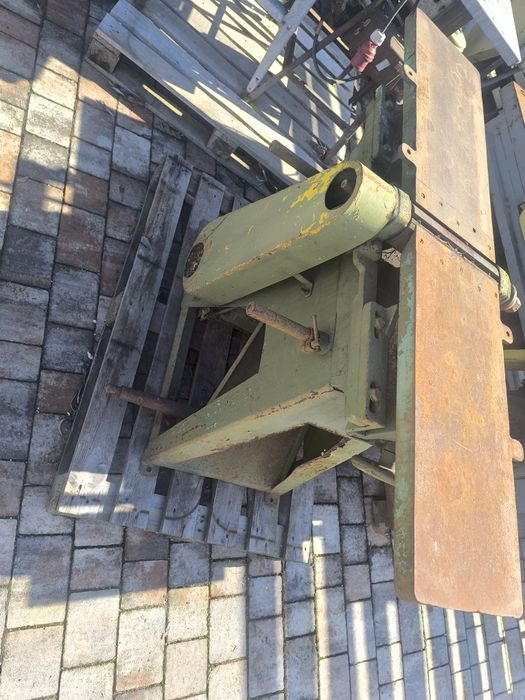 Heblarka wyrowniarka do drewna