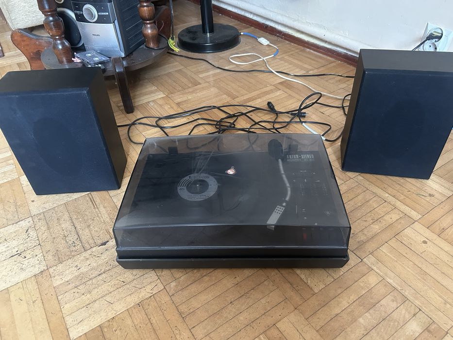Gramofon Artur Stereo WG-903