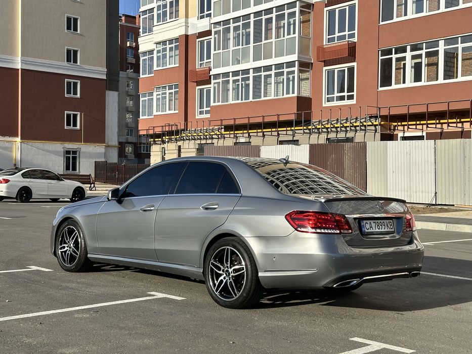 Mercedes-Benz E-Class 2013 VIN WDD2120021A924374 фото оголошення 4 з 8