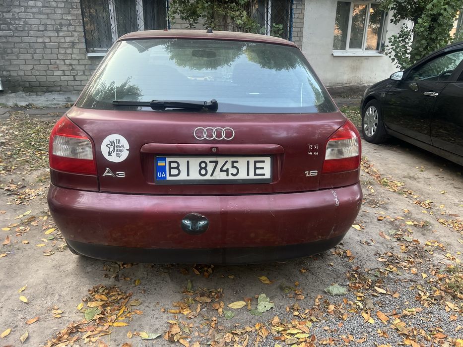 Продам ауді а3 1.6 бензин