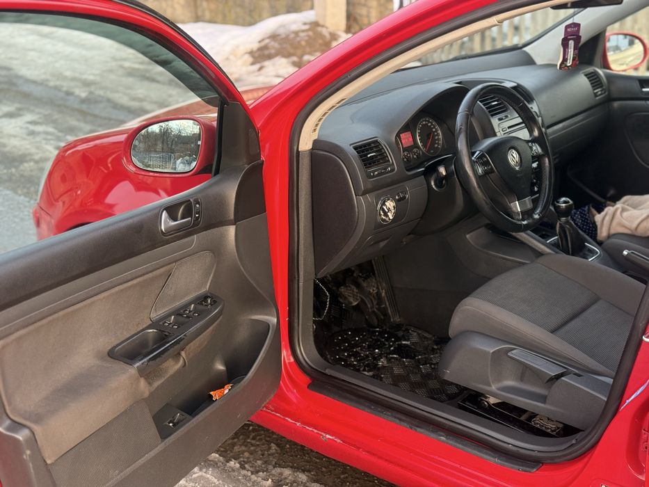 Гольф 5 1.9 дизель 2005