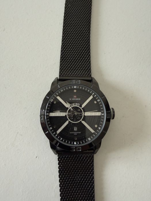 Наручний годинник Naviforce