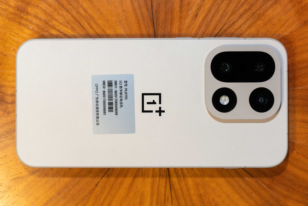 OnePlus 15 16/1024 Nowy