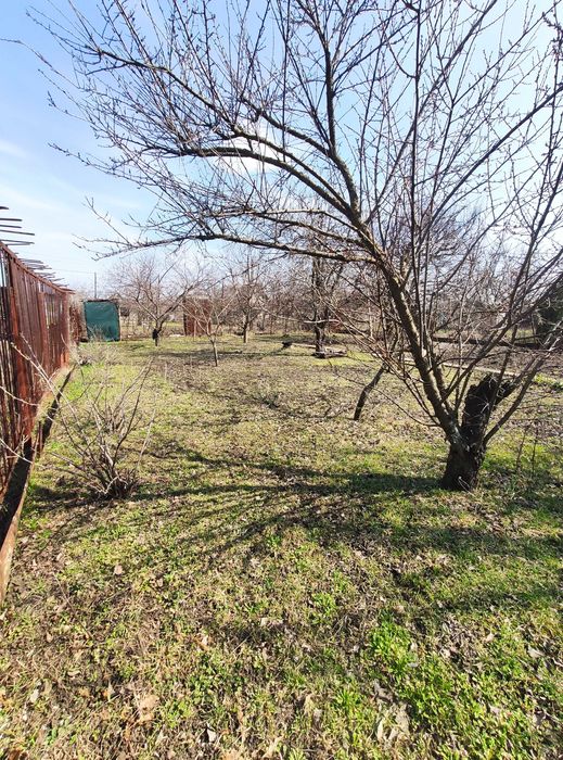 Продам дачу в Долгинцевском районе