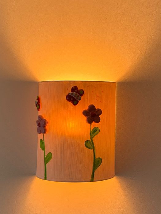 Quadro e candeeiros para quarto de bebé/criança