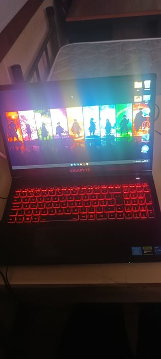 Portatil gigabyte g5 kf