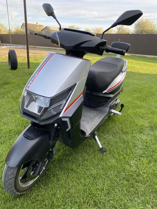 Електро скутер Forte