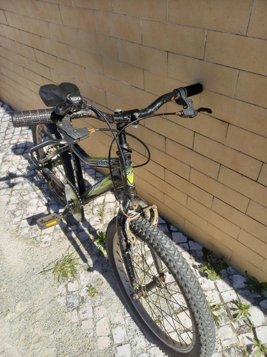 Bicicleta de Montanha de Criança (roda 20 / 6-9 anos) - marca DS