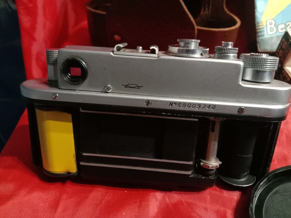Фотоаппараты. Япония. СССР.