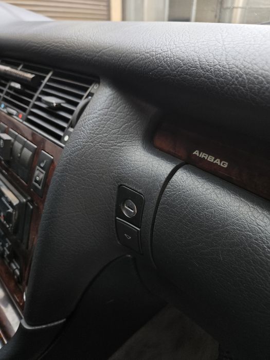 Audi A8 4.2 V8 газ/бенз quattro