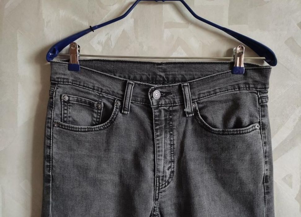 Джинсы Levi's 519 чиносы