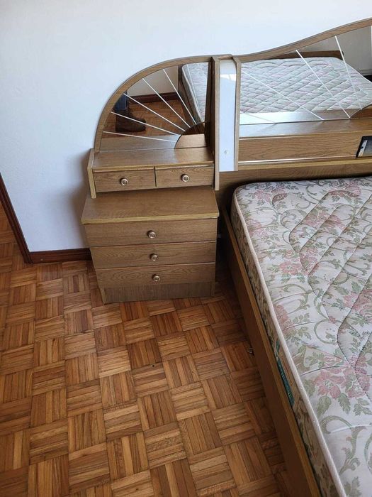 Mobília de quarto (usada)