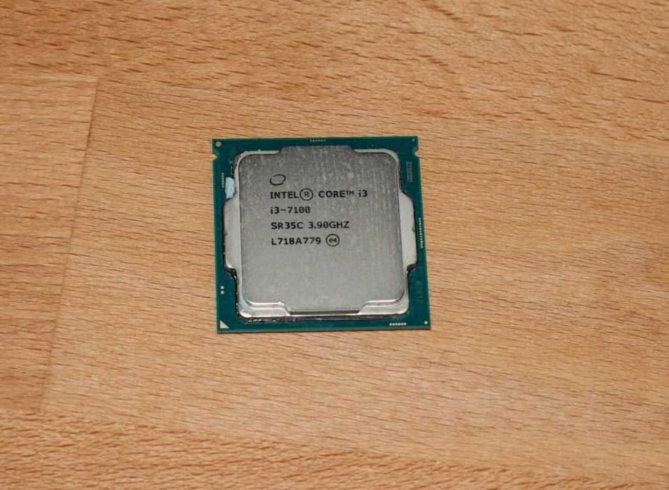 Процесор Intel Core i3 7100 s1151 tray