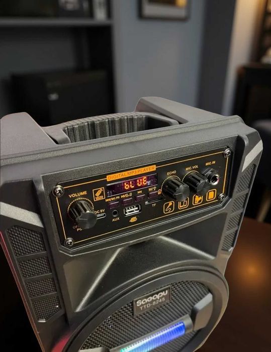 Колонка bluetooth портативна бездротова колонка з мікрофоном