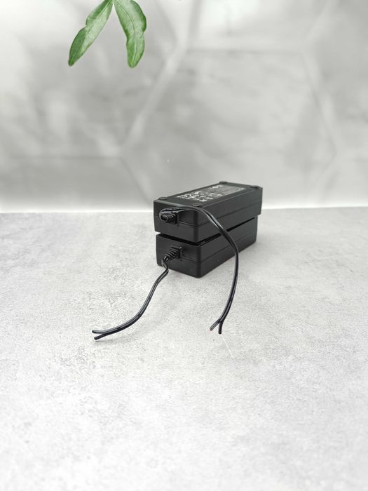 Блок живлення\зарядка\Switching Adapter SHENZHEN FUJIA 12V\36W\3.A