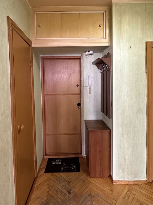 Сдам светлую уютную квартиру район Южного рынка