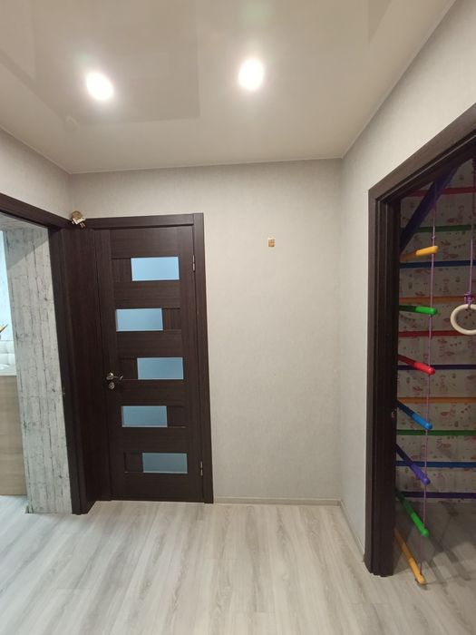 Продам 3-комн. квартиру. Современный ремонт. Левобережный -3.