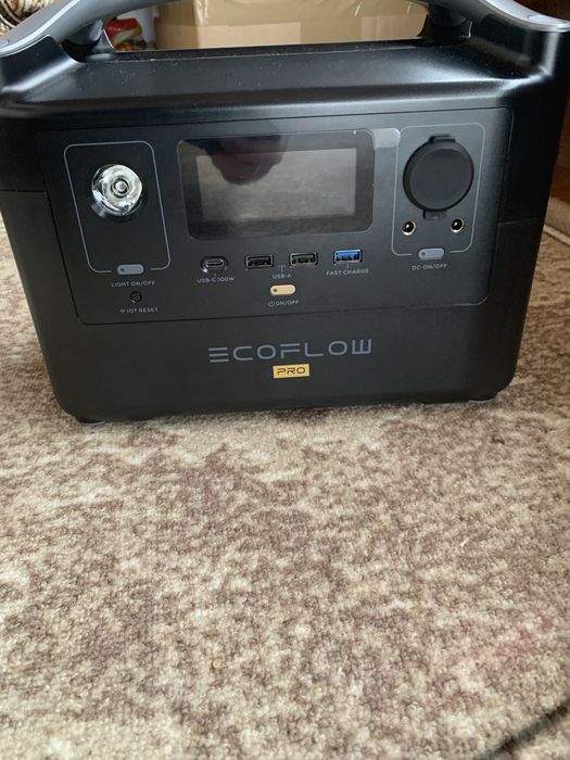 Зарядна станція Eco Flow RIVER PRO. 600w/720Wh Model: EF4 Pro