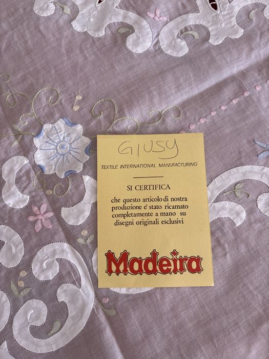 Colcha de casal organdy e algodão bordada à mão da madeira 230x268 com cores pastel