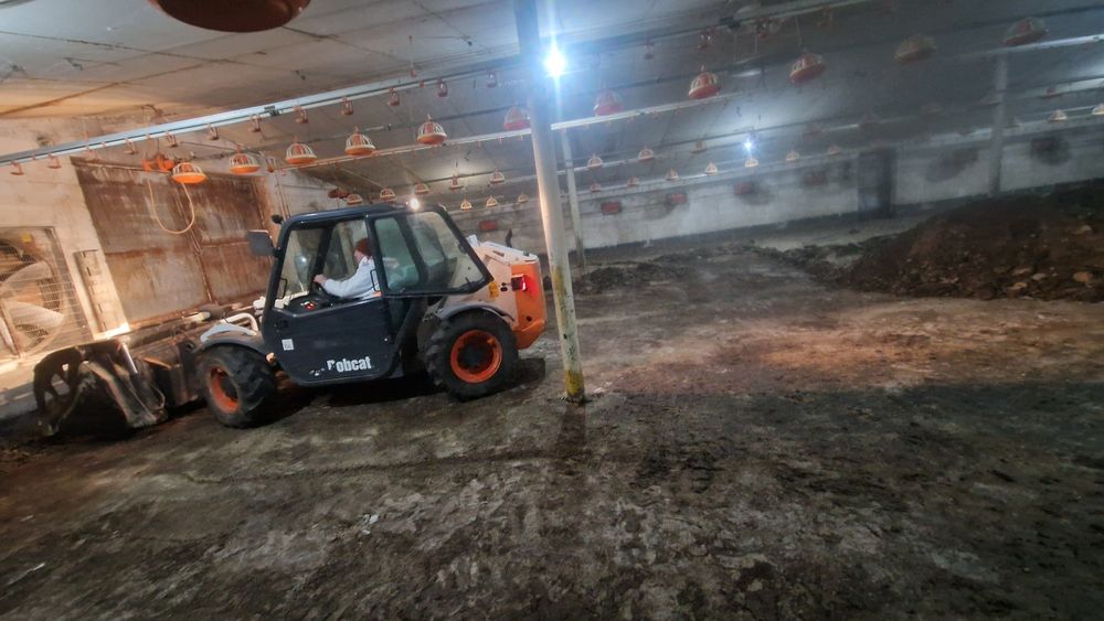 Bobcat t2250 małe gabaryty 2400h 2014r Kubota Super Stan Manitou