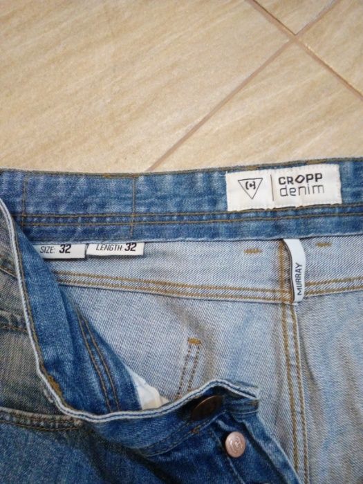 [19] Spodnie jeansy CROPP 32