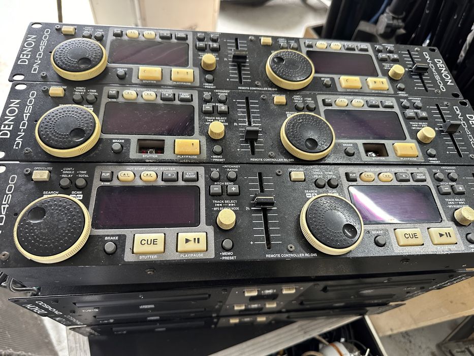 Leitor cd duplo - DENOM 450064585048480386121