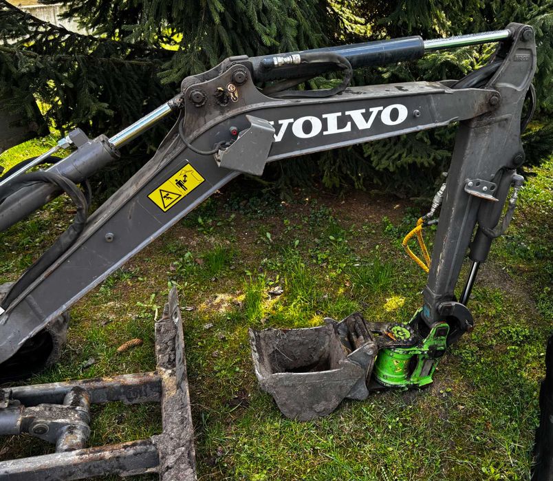 Volvo EC18E mini  koparka