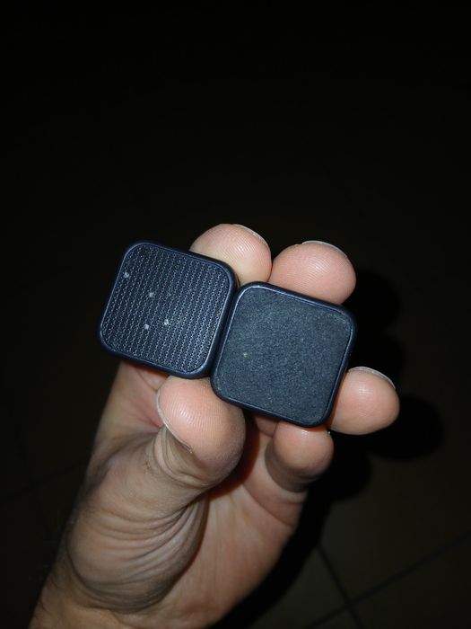 Акваріумні аксесуари