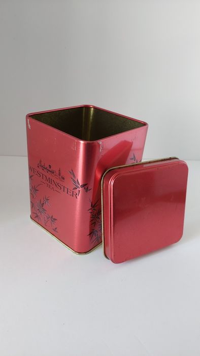 Latas para chá ou café com tampa