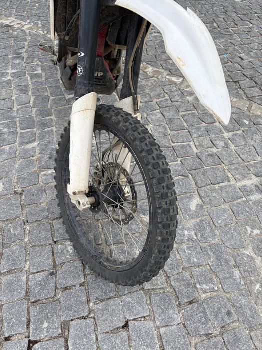 AJP SPR 250 2022