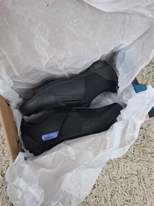 Buty rowerowe SHIMANO SH-IC200 Czarny roz. 39