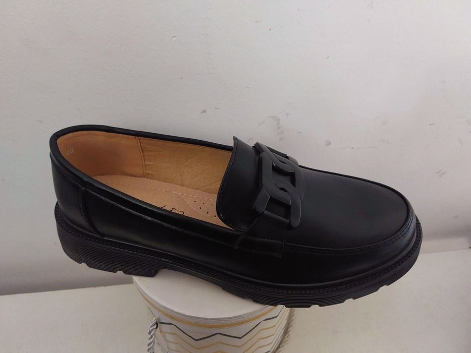 Obuwie damskie Lancuch.na stabilnej spodzie miękkie i szersze 37