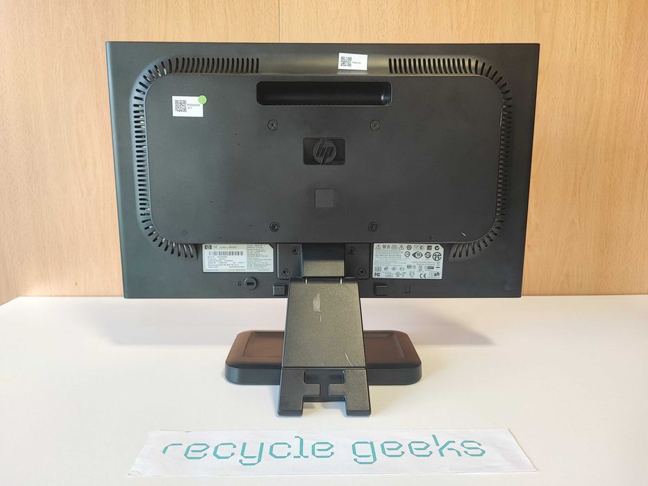 Monitor HP LE1851w em preto