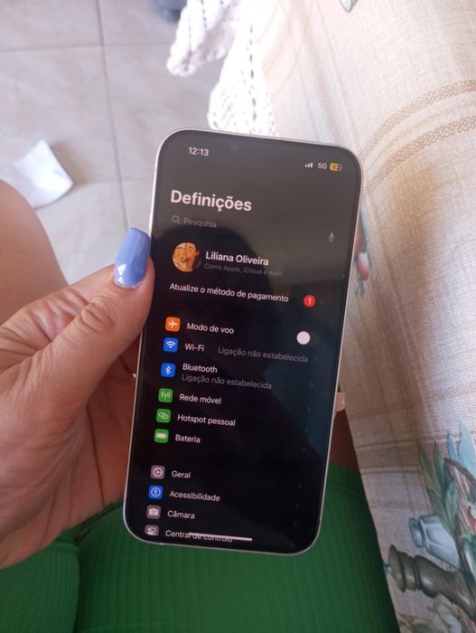 iPhone 13 without warranty64584398686210121