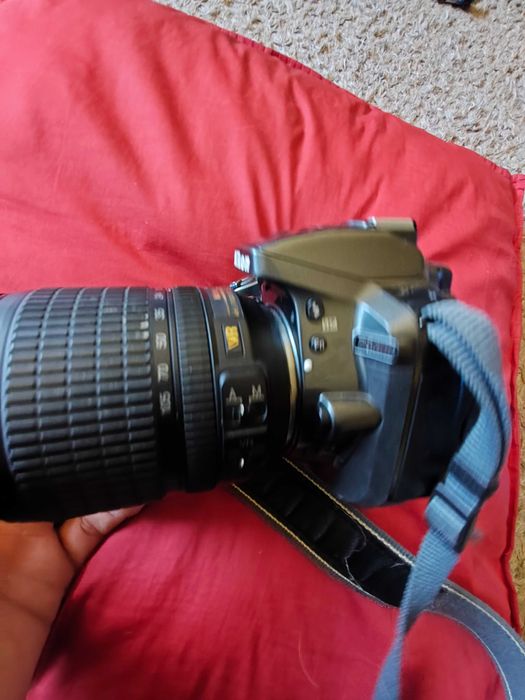 Nikon D5300 + lente DX AF-S 18-105mm 1:3-5,6G ED